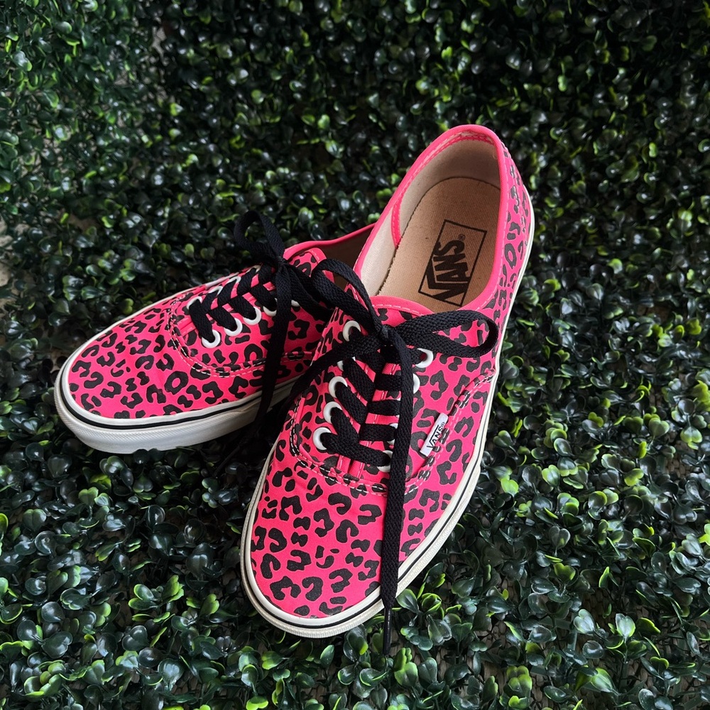 Vans Women's Neon Pink Leopard Sneakers